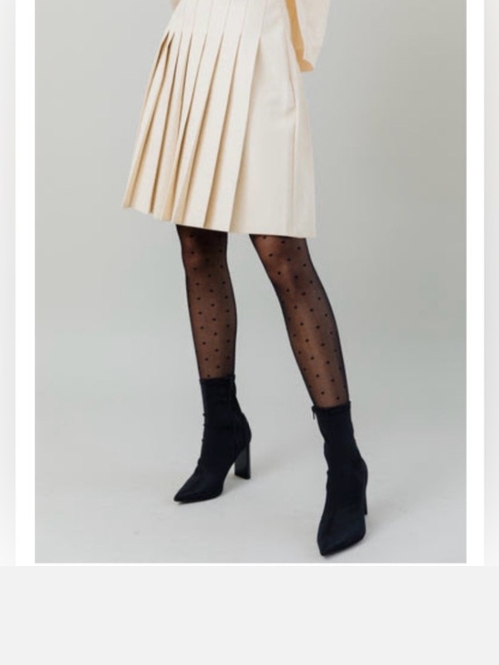 Vegan Leather Pleated Skirt In Vanilla